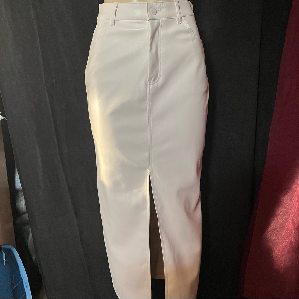 Leather skirt